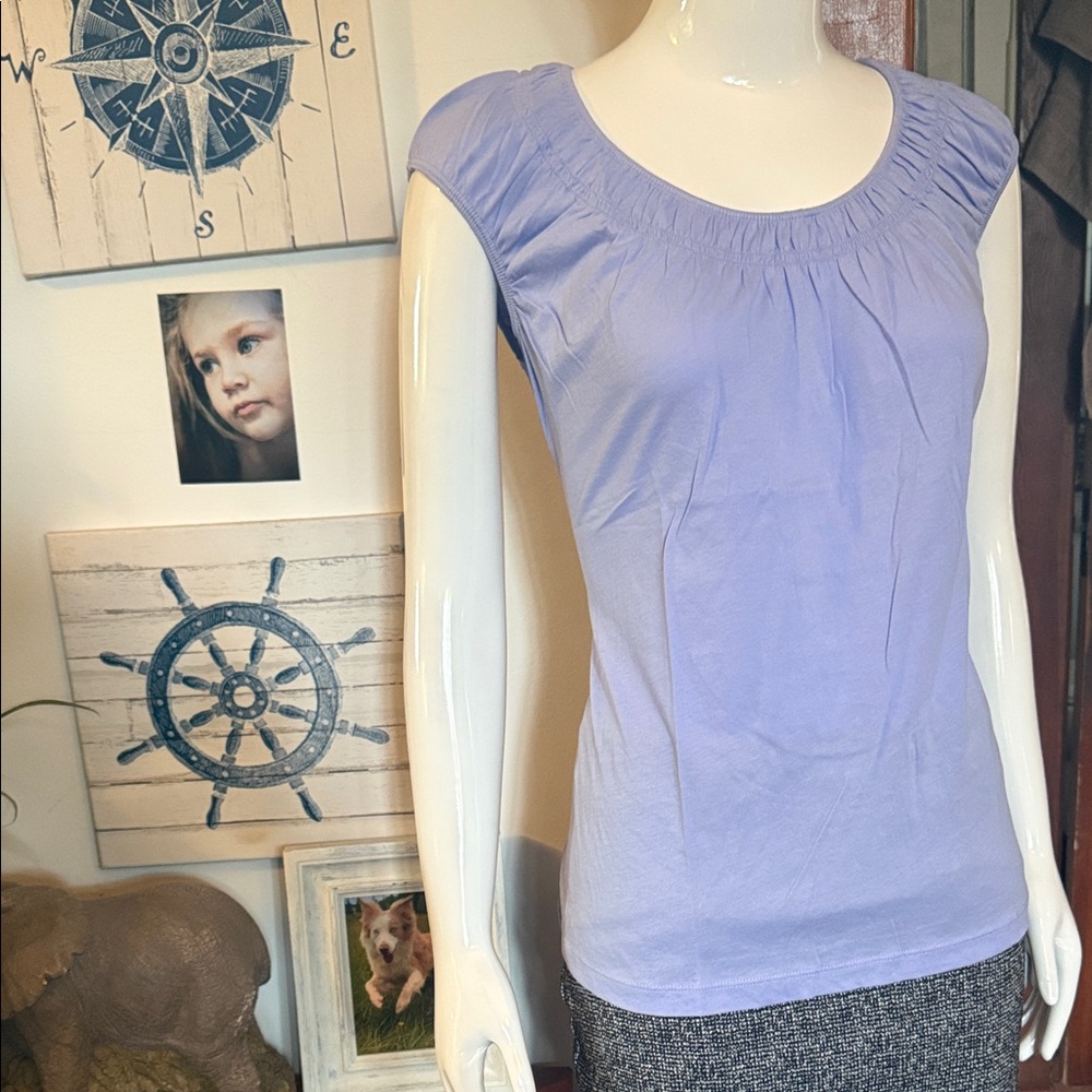 NWT northern reflections size small cotton Lavender Cap Sleeve Women's Top
